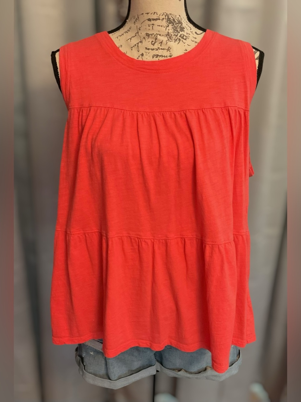 Time and Tru Coral Tiered Sleeveless Tank